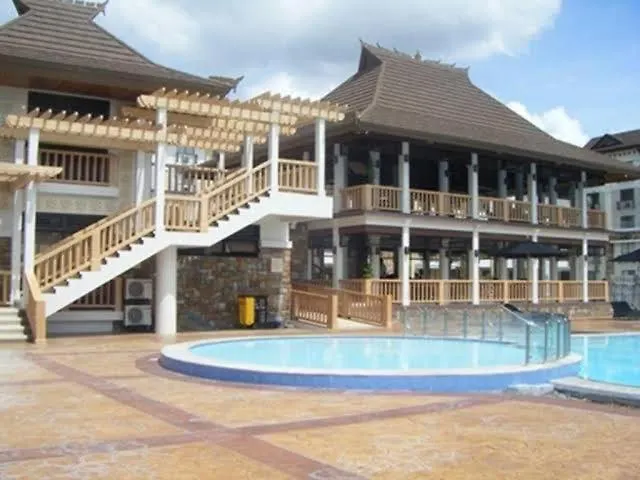 One Oasis A11 Near Sm Mall Mall + Famous Attraction. Davao City